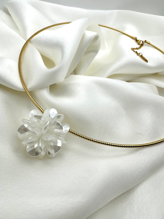 Collar Nudo de Perlas