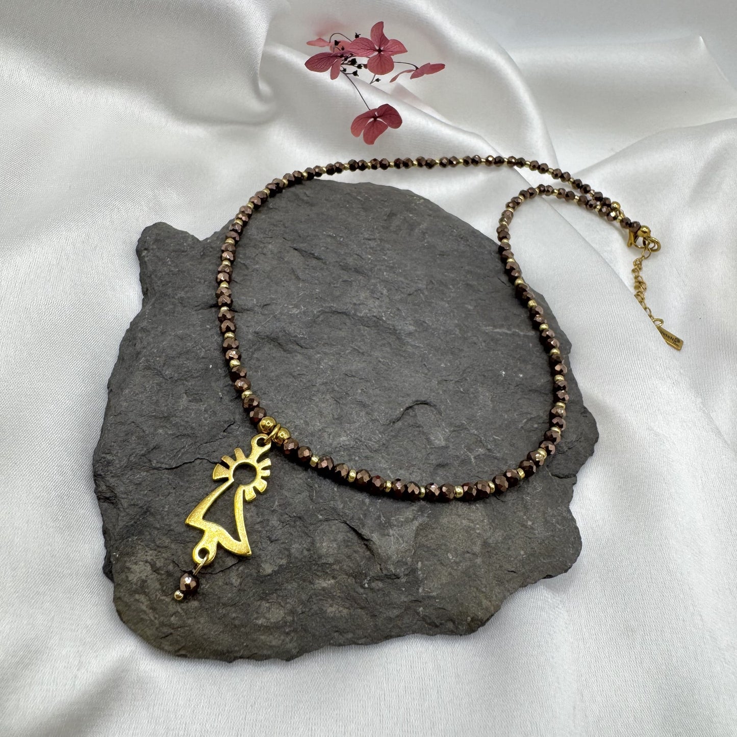 Collar Virgen del Pilar oro