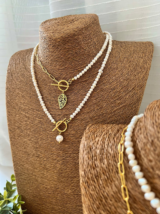 Collar Perlas Hoja