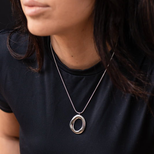 Collar Órbita