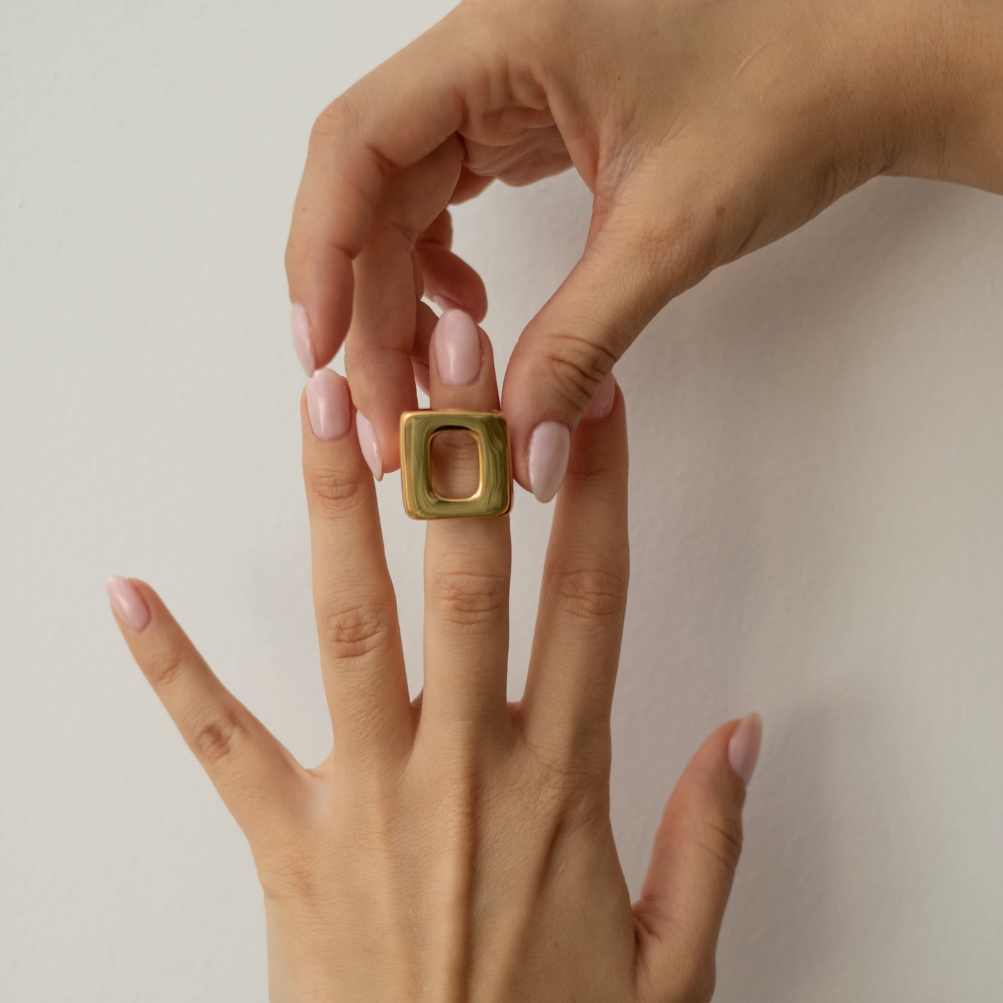 Anillo Ventana de Luz