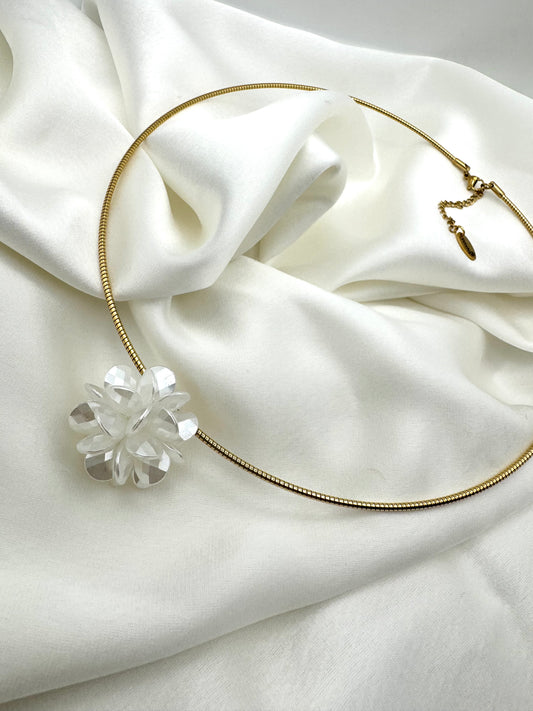 Collar Nudo de Perlas