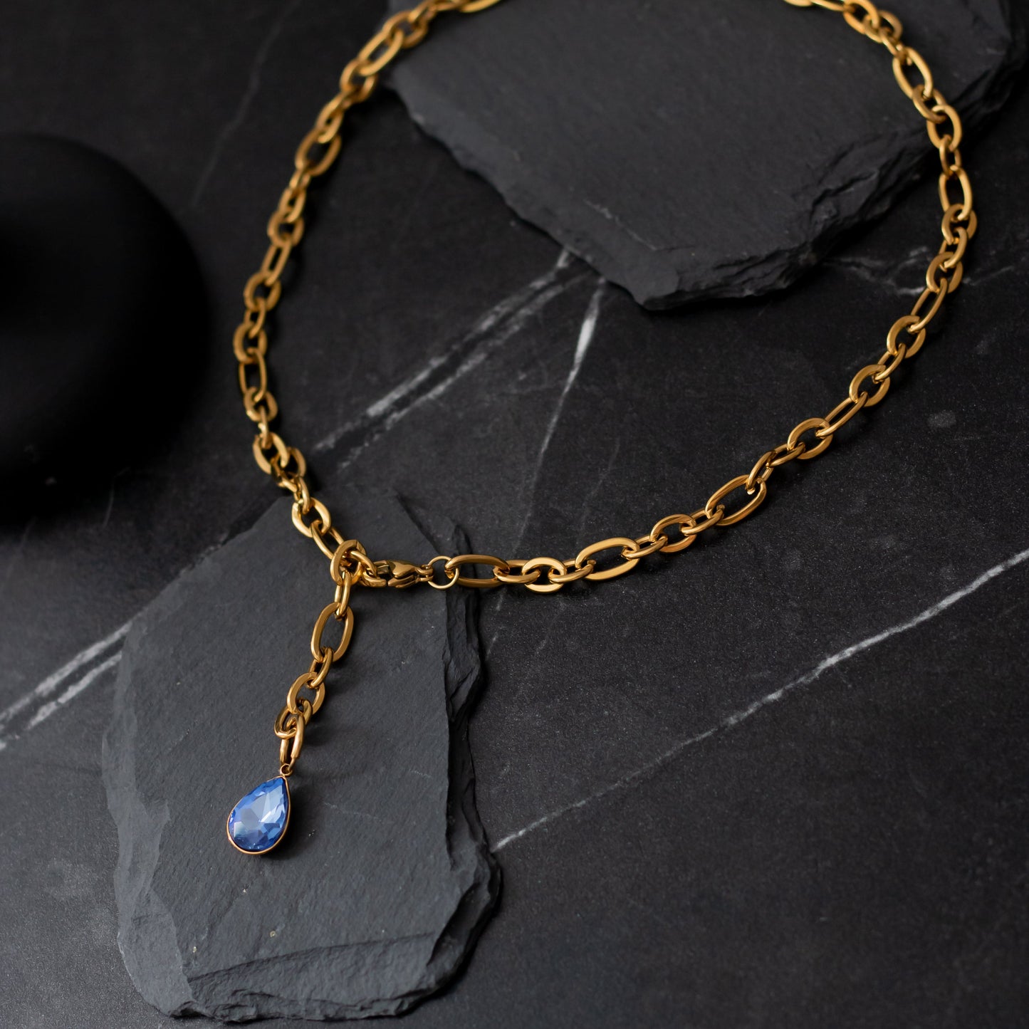 Collar Cadena Corbatero