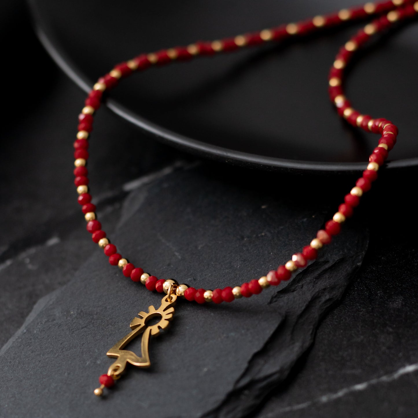 Collar Virgen del Pilar dorado