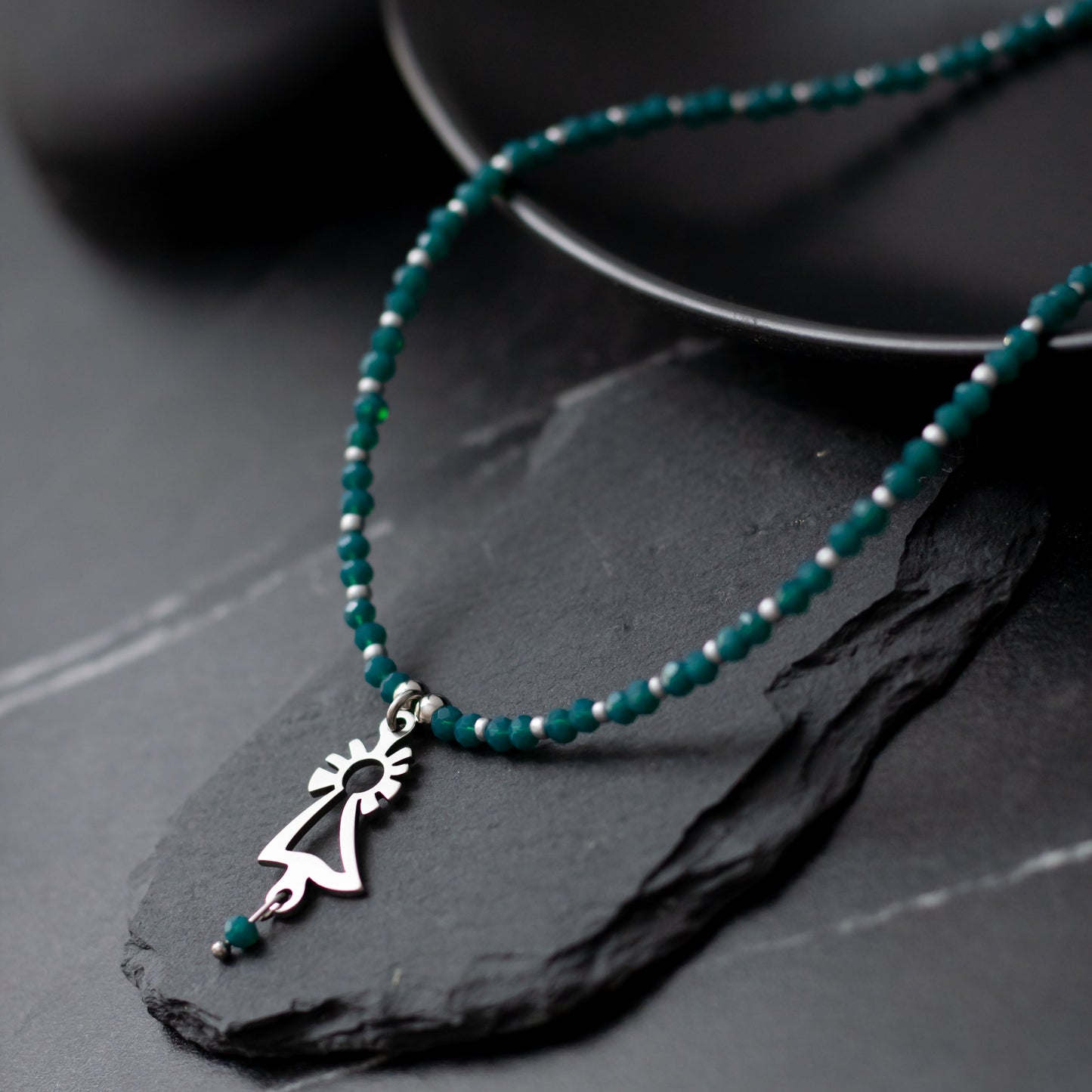 Collar Virgen del Pilar acero