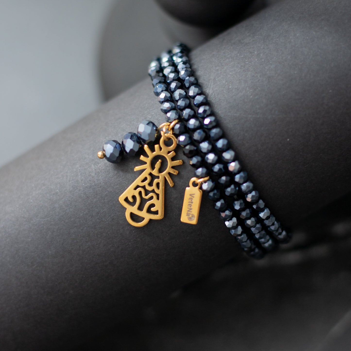 Pulsera Dolce Virgen del Pilar Dorada