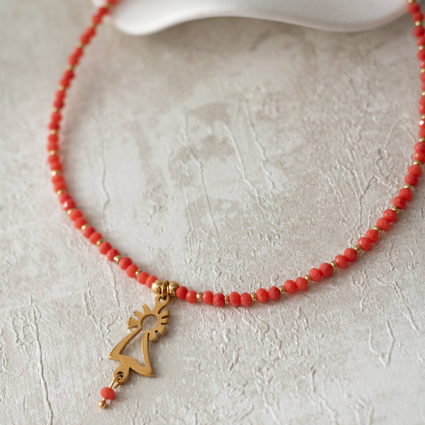 Collar Virgen del Pilar dorado