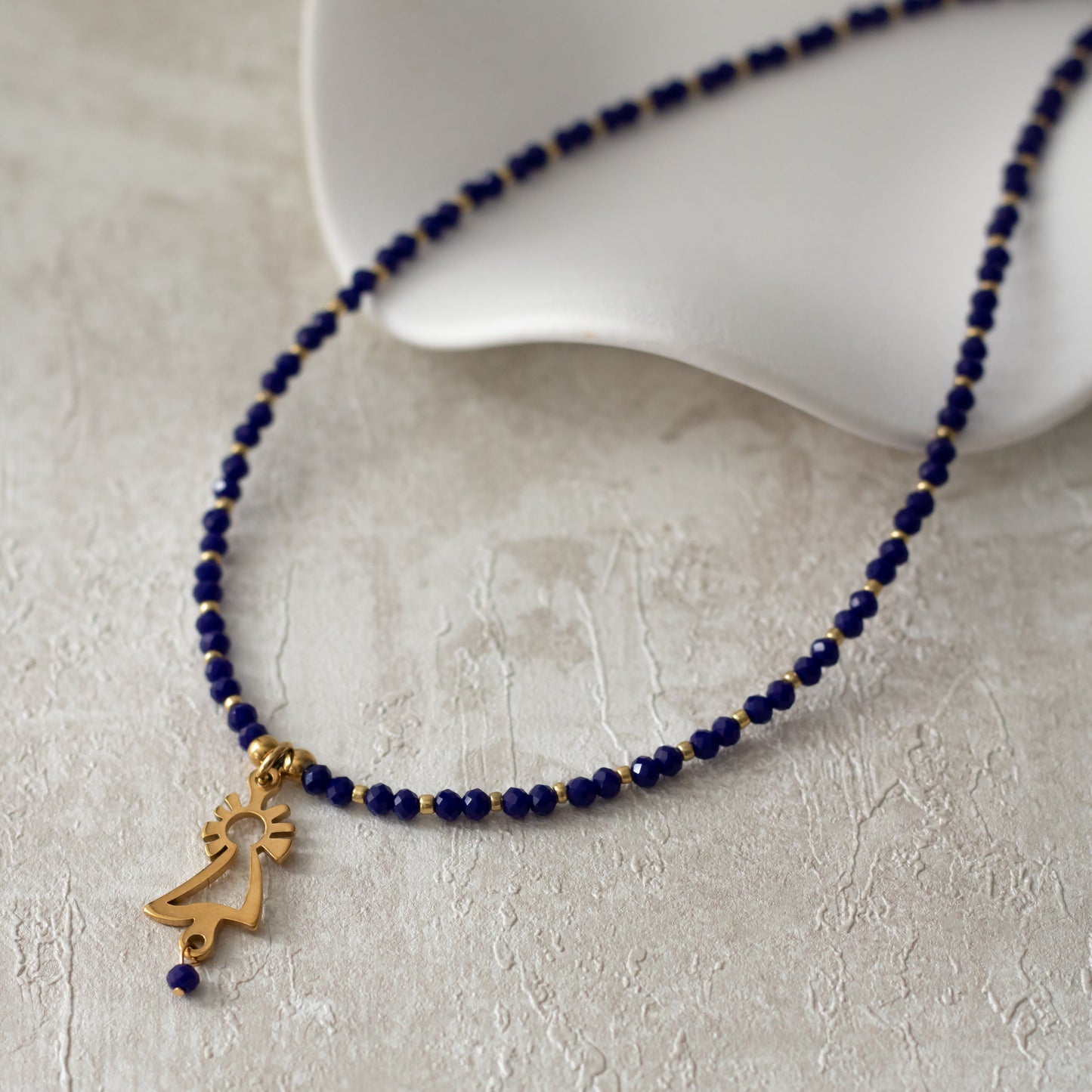 Collar Virgen del Pilar dorado