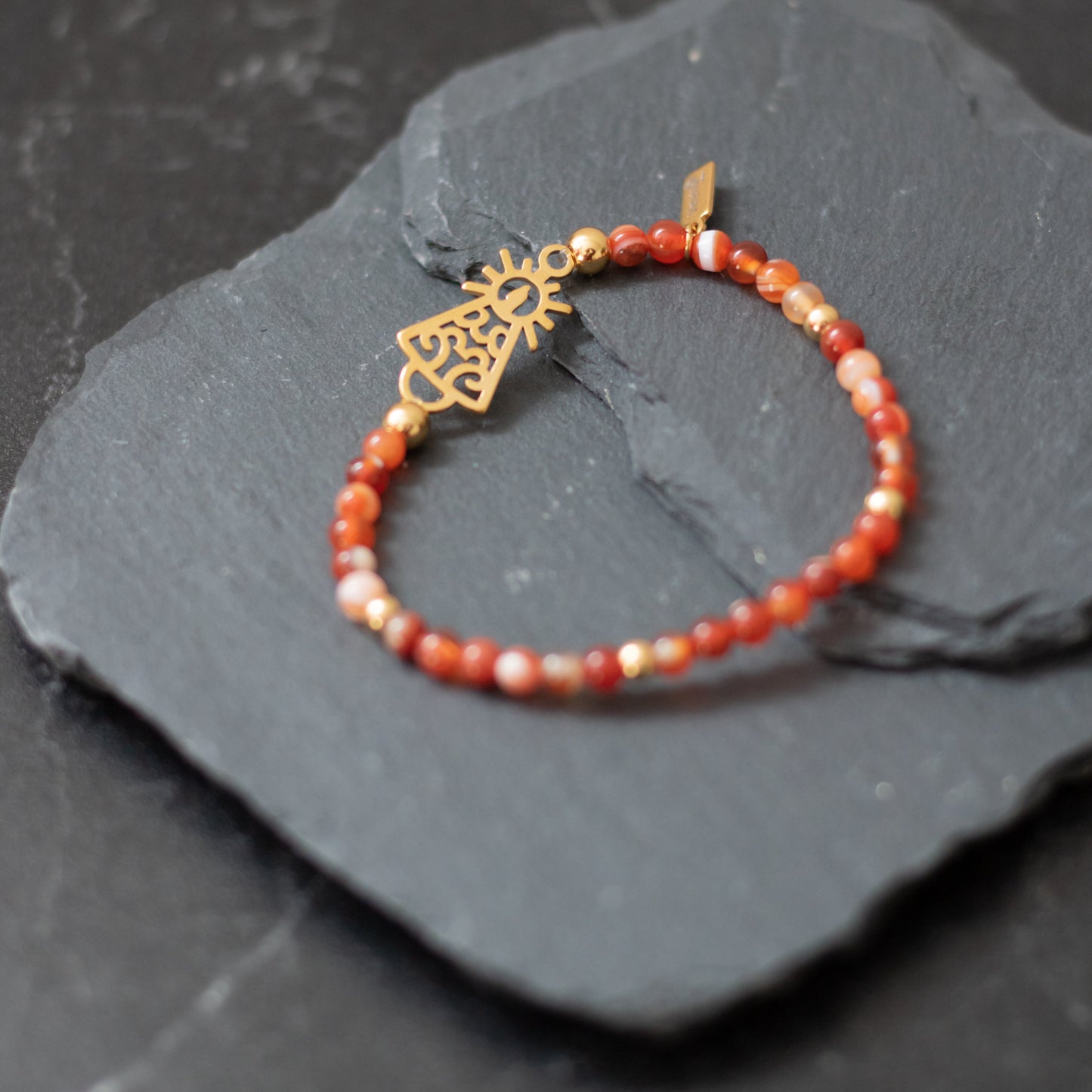 Pulsera Virgen clásica cristal dorada