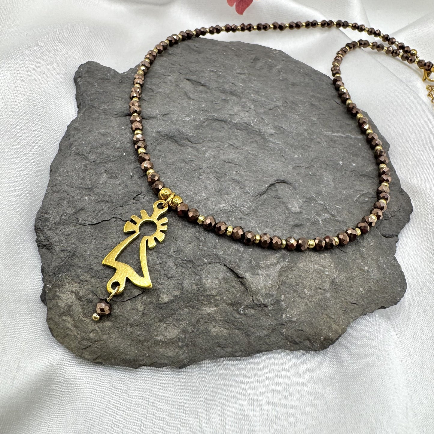 Collar Virgen del Pilar oro