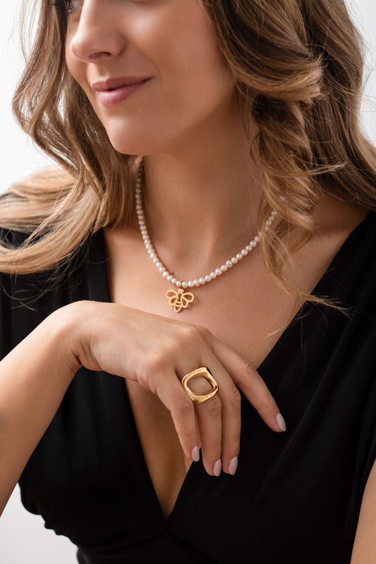 Collar Susurro de Perlas