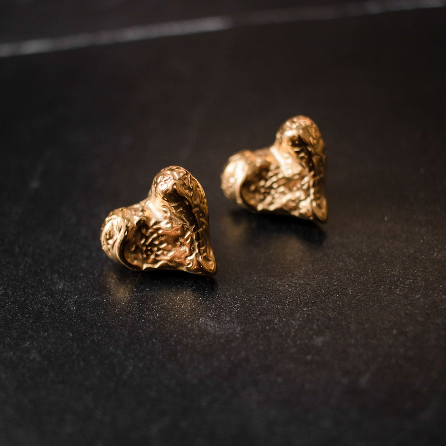 Pendientes Corazón relieve